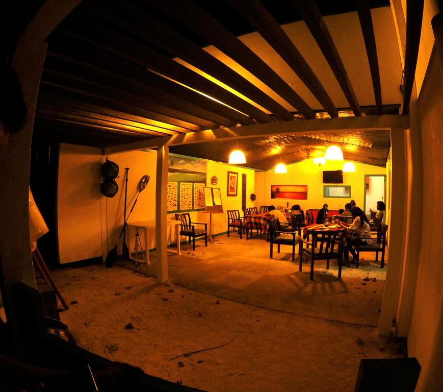 Rip Tide Vacation Inn, K.Guraidhoo Guraidhoo  Buitenkant foto