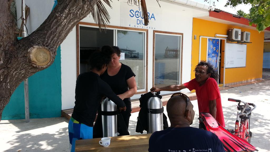 Rip Tide Vacation Inn, K.Guraidhoo Guraidhoo  Buitenkant foto