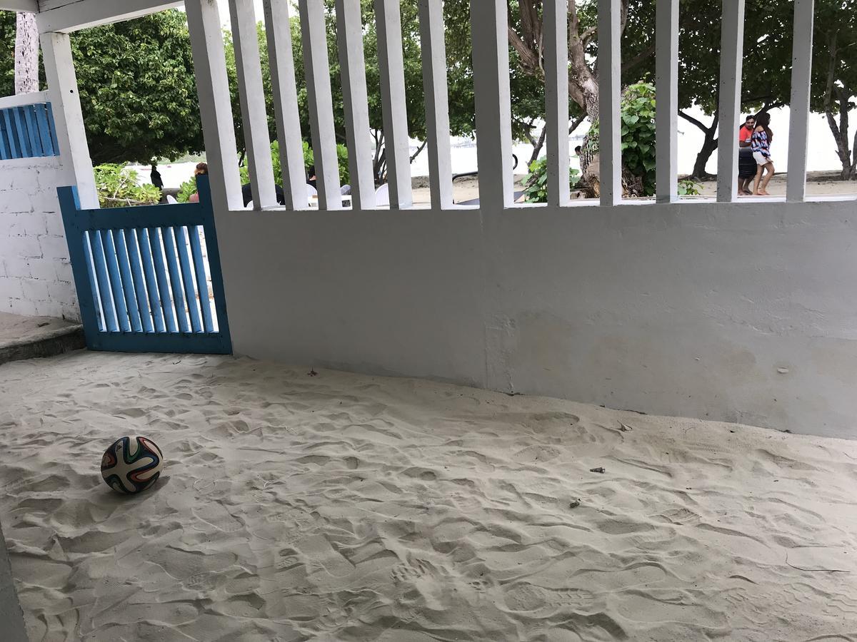 Rip Tide Vacation Inn, K.Guraidhoo Guraidhoo  Buitenkant foto